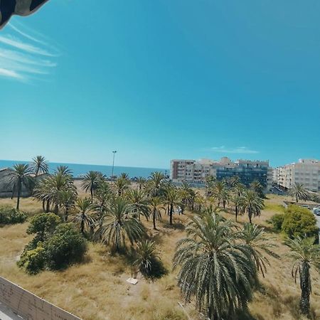 Apartment In Torrevieja By The Beach 外观 照片